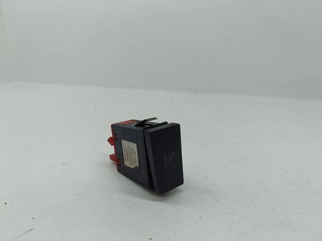 ESP (stabilumo sistemos) jungtukas