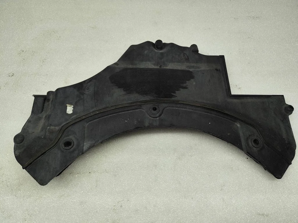 Osłona termiczna silnika – BMW Seria 5 F10 F11 (2009-2016)