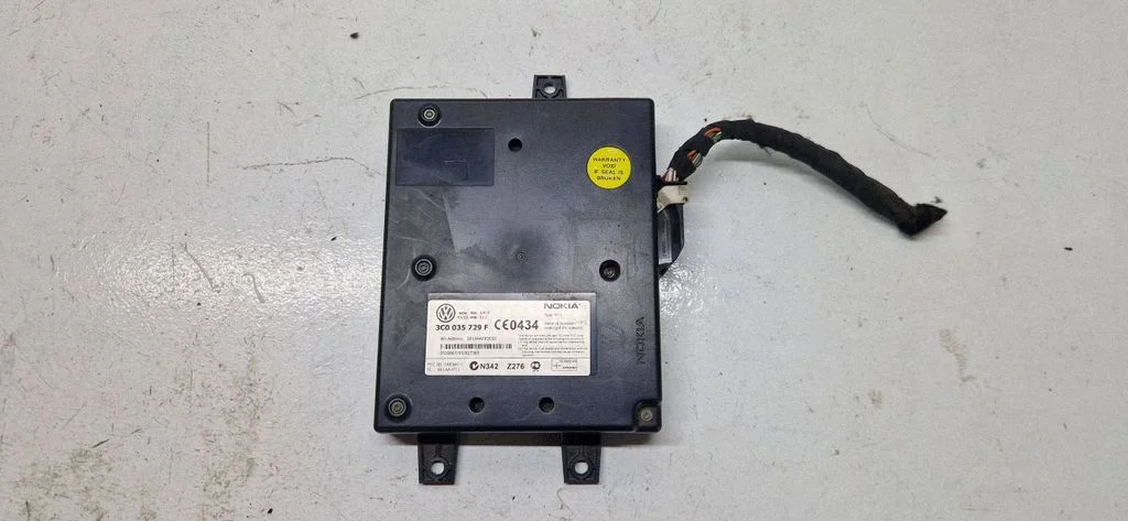 Telefono valdymo blokas