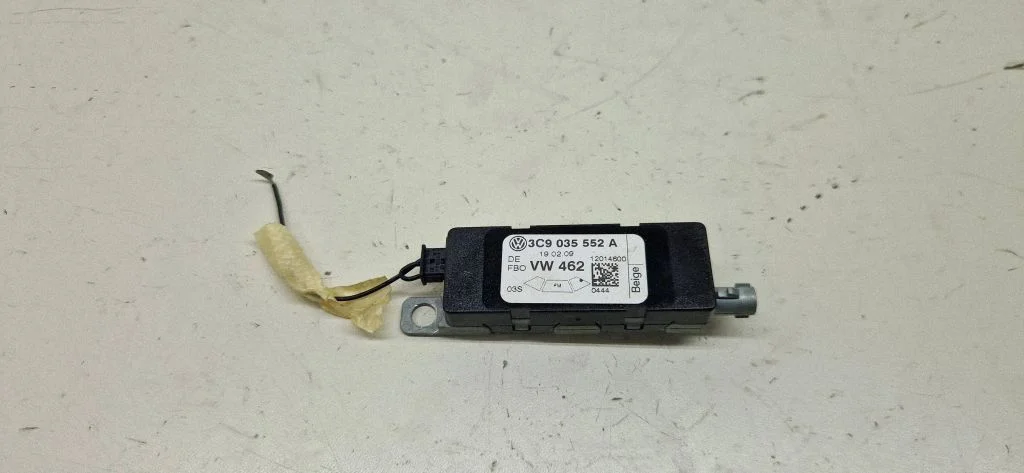 Antenos valdymo blokas