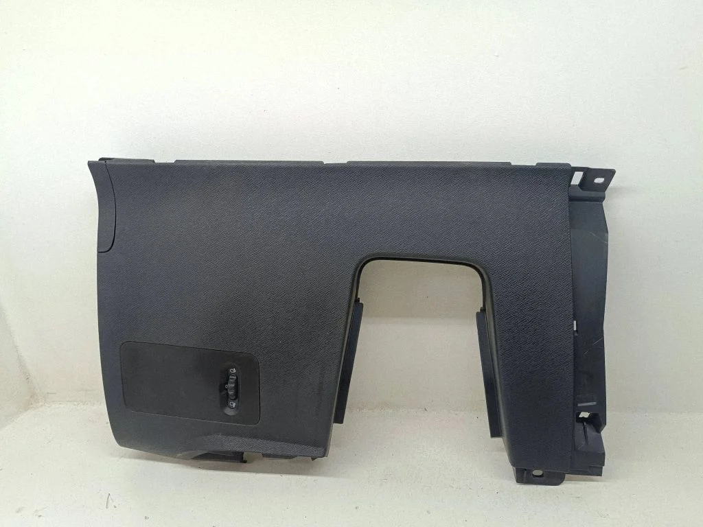 Panel trim 681065960r