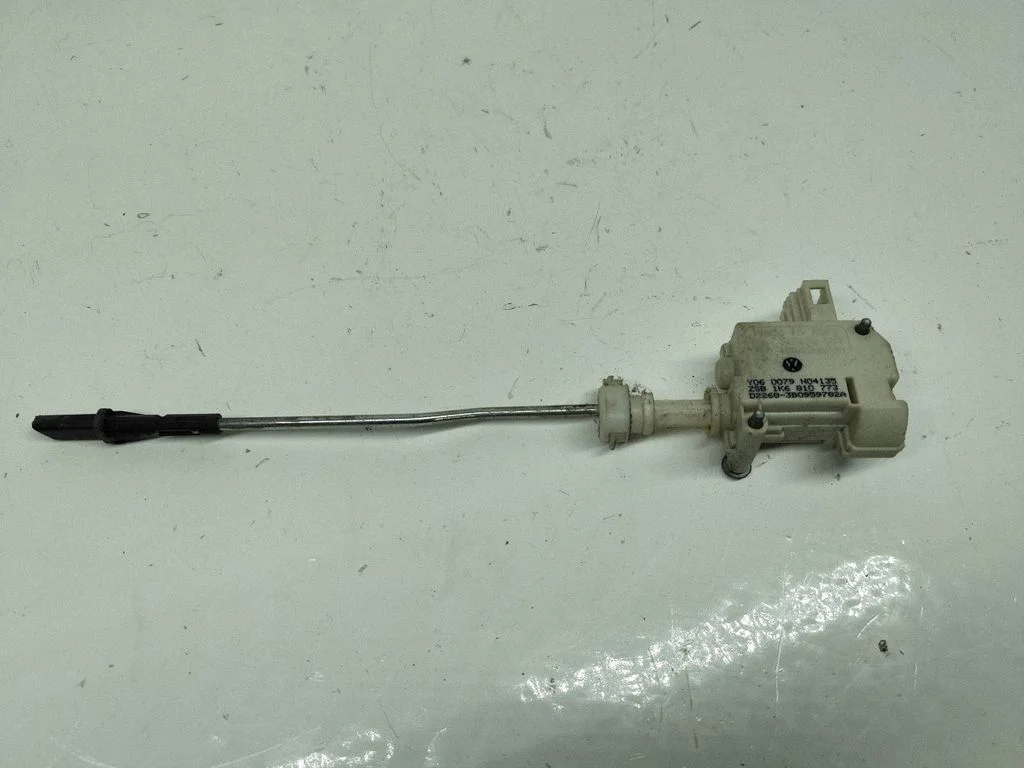 Fuel tank cap lock motor – Volkswagen Golf Plus (2005-2013)