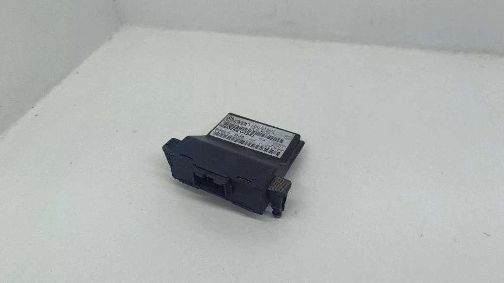 Gateway control module – Volkswagen Touran I (2003-2010)