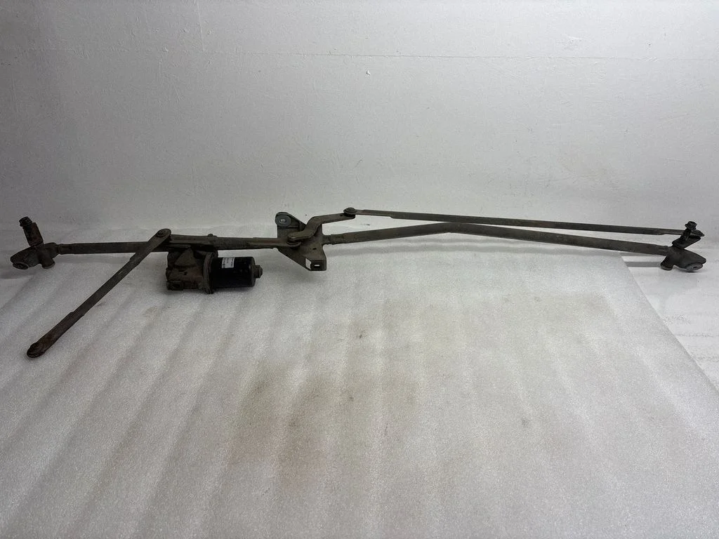 Front wiper linkage and motor 404638