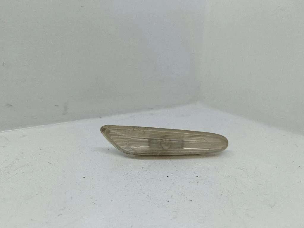 Front fender indicator light – BMW 1 Series E81 E87 (2004-2011)