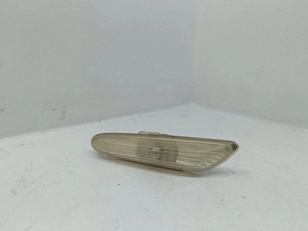 Front fender indicator light – BMW 1 Series E81 E87 (2004-2011)