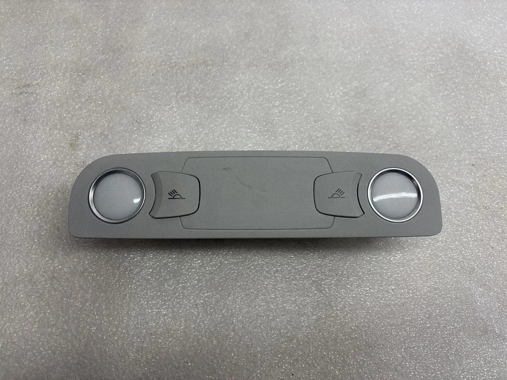 Rear seat light 4L0947111B