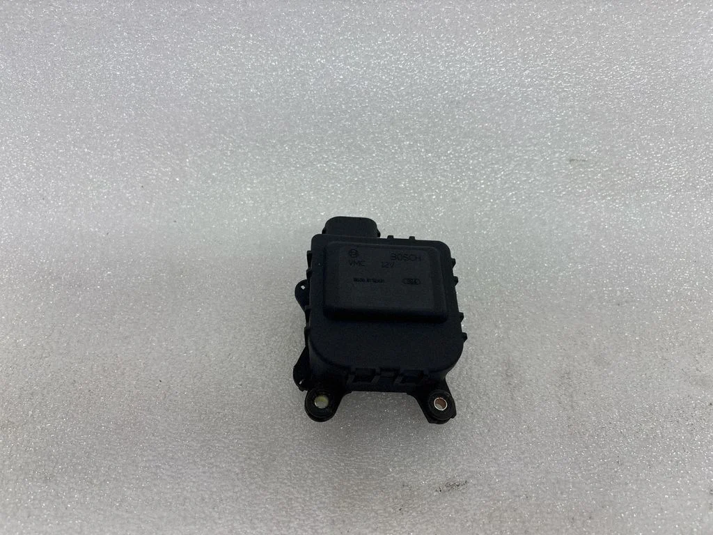 Air flap motor/actuator 8D1820511B