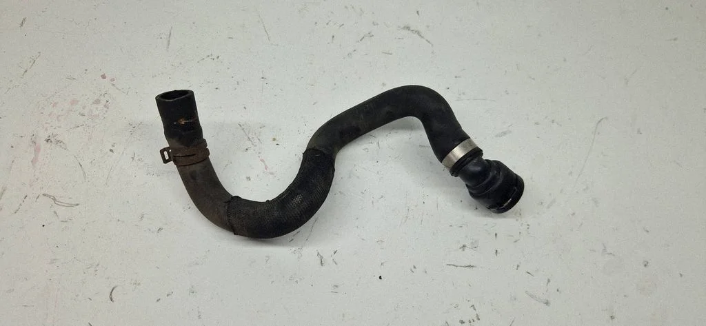 Engine coolant pipe/hose – BMW 5 Series F10 F11 (2009-2016)
