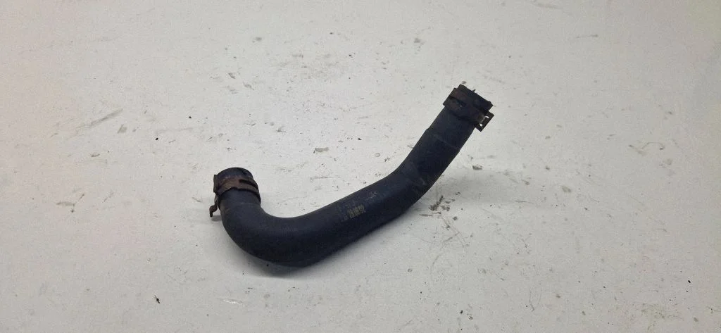 Engine coolant pipe/hose – Volkswagen Touran I (2003-2010)