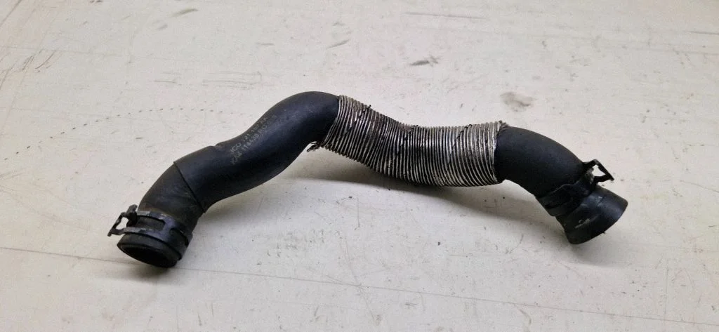 Engine coolant pipe/hose 3C0121157AA
