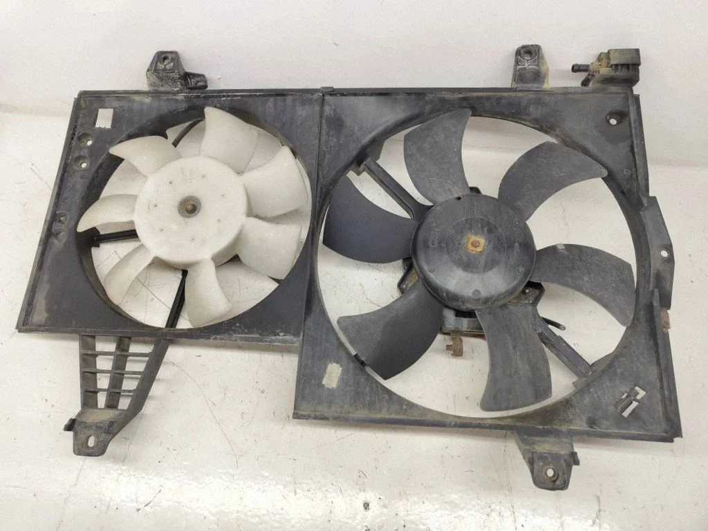 Elektriline radiaatori jahutusventilaator – Volvo S40, V40 (1995-2004)