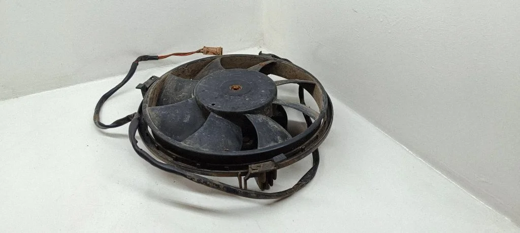 Elektriskais radiatora ventilators – Audi A4 S4 B5 8D (1994-1999)