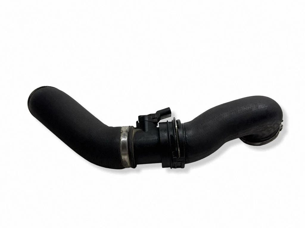 Intercooler hose/pipe 7H0145955