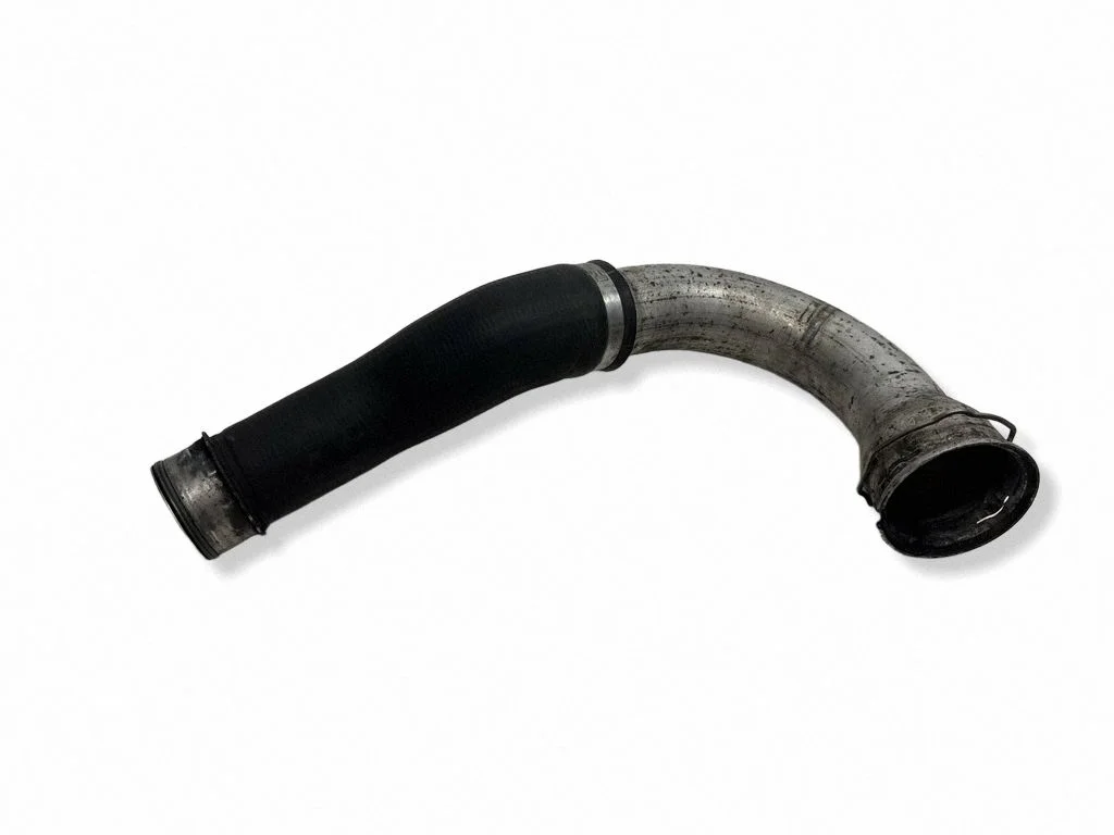 Intercooler hose/pipe