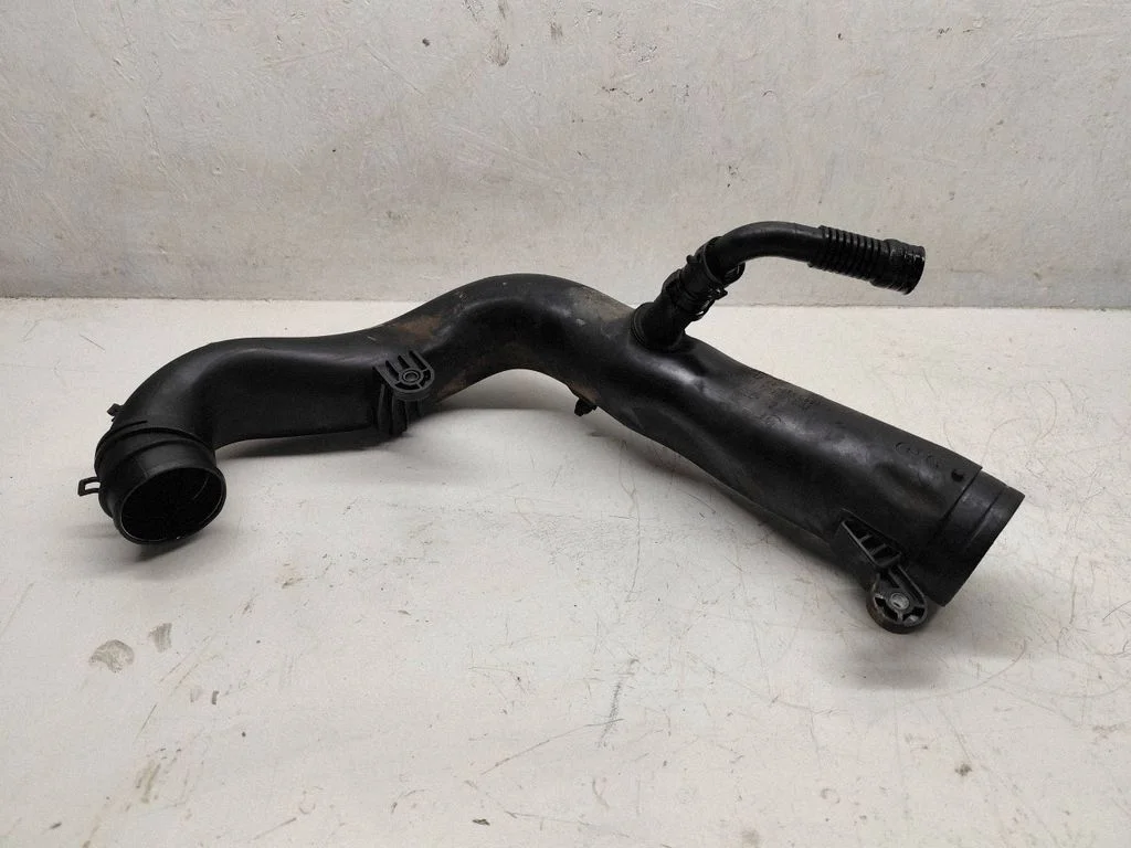 Vahejahuti voolik (-ud)/ toru (-d) – Skoda Octavia Mk2 (1Z) (2004-2013)