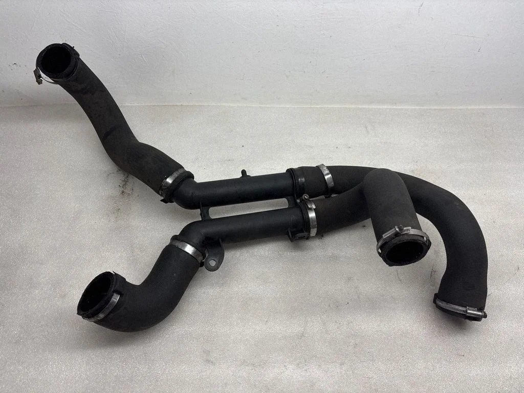 Intercooler hose/pipe