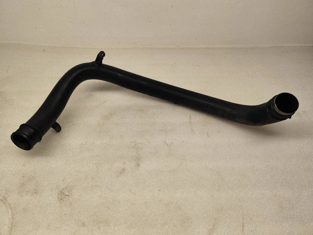 Intercooler hose/pipe 8638967