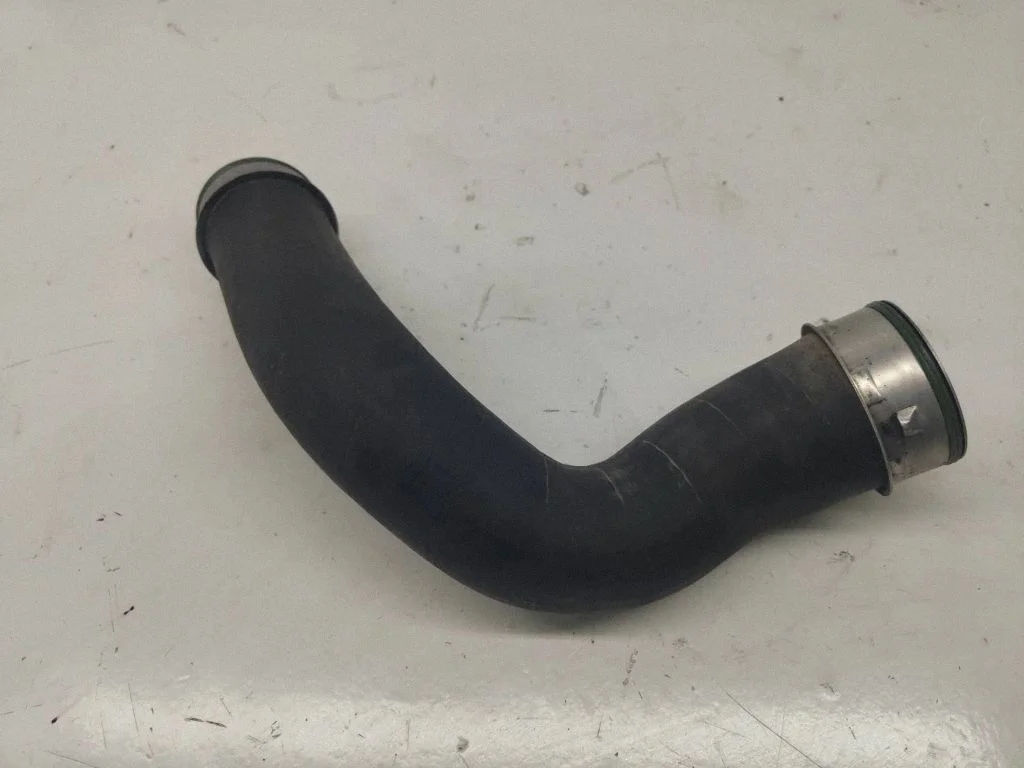 Intercooler hose/pipe – Volkswagen Transporter - Caravelle T5 (2003-2015)
