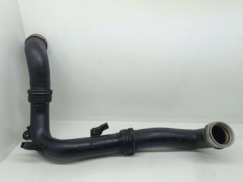 Intercooler hose/pipe – Volkswagen Passat B6 (2005-2010)