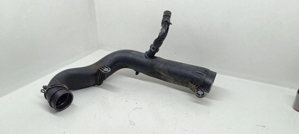 Wąż / rura intercoolera – Volkswagen Touran I (2003-2010)