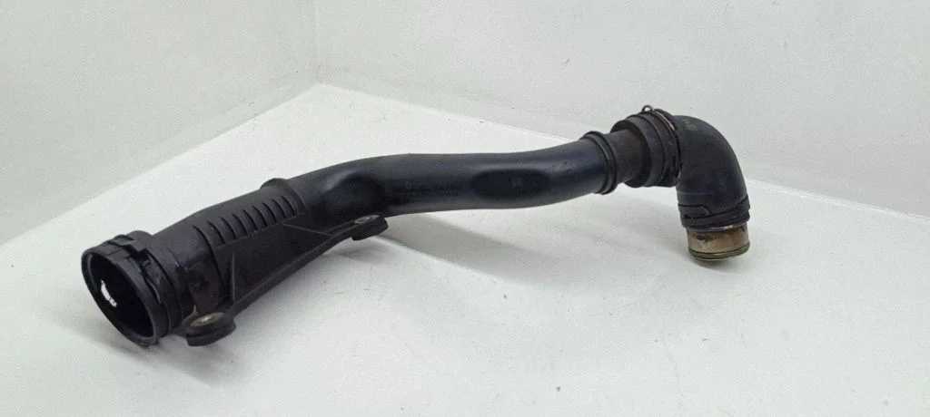 Intercooler hose/pipe – Volkswagen Passat B6 (2005-2010)