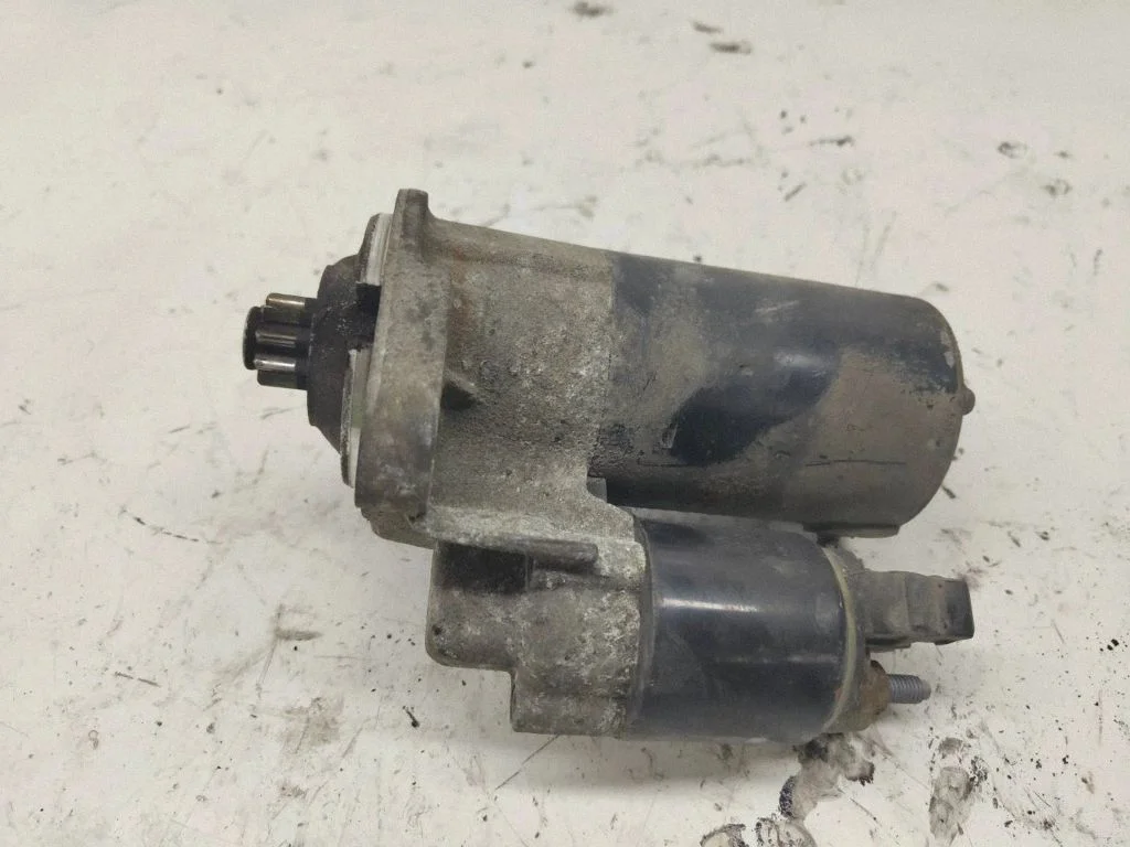 Starter motor – Volkswagen Golf IV (1998-2005)