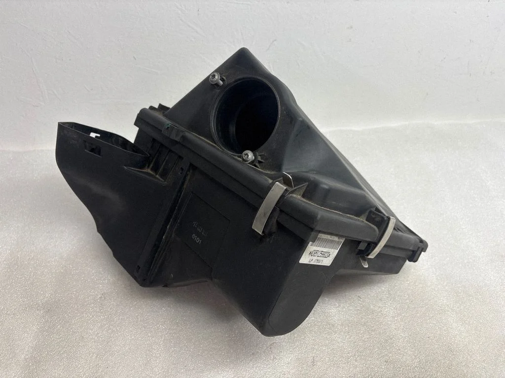 Air filter box – BMW X1 E84 (2009-2015)