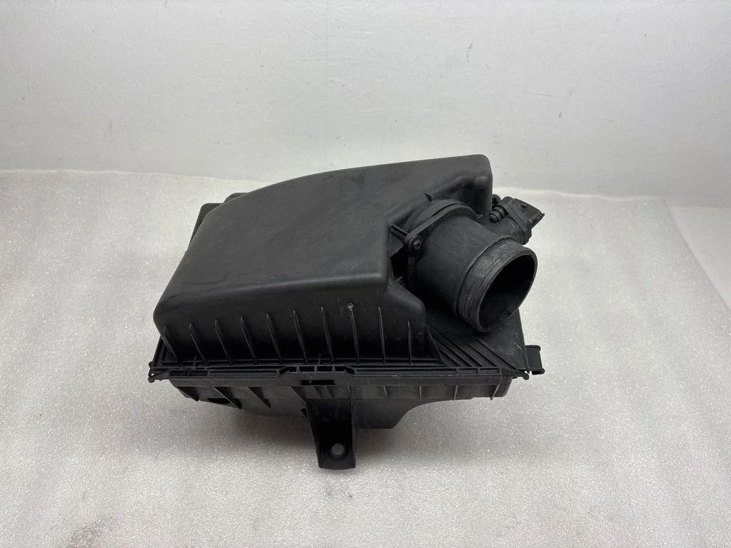 Air filter box 8683291