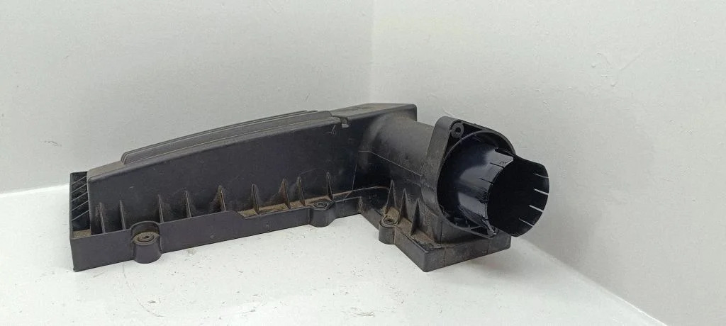 Gaisa filtra korpuss – Volkswagen Golf IV (1998-2005)