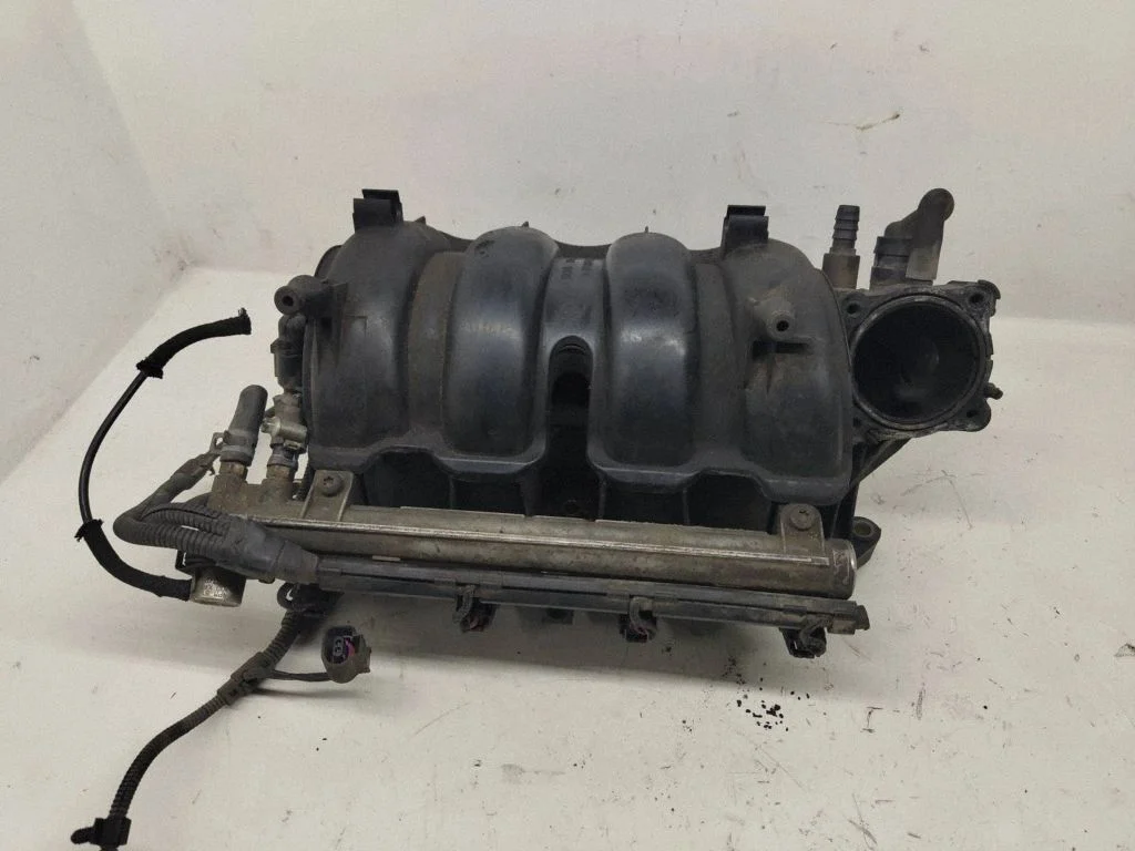 Intake manifold – Volkswagen Golf IV (1998-2005)