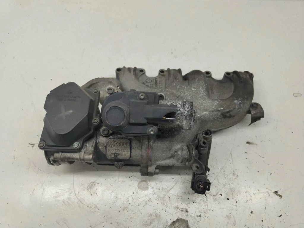 Intake manifold – Volkswagen Golf Plus (2005-2013)