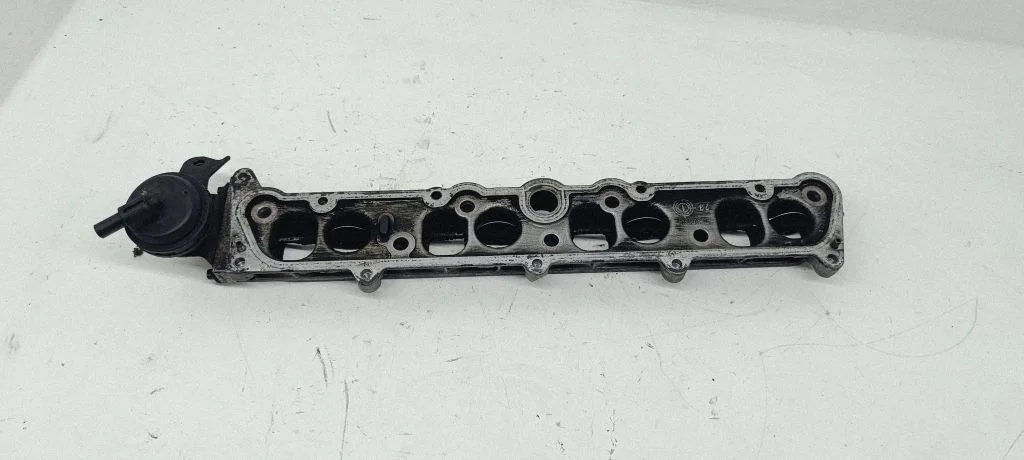 Intake manifold – Opel Vectra B (1996-2002)
