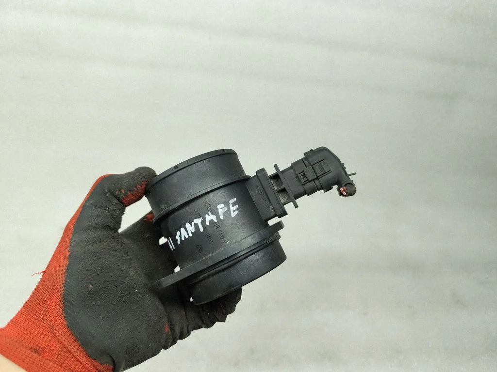Mass air flow meter – Hyundai Santa Fe (2006-2012)