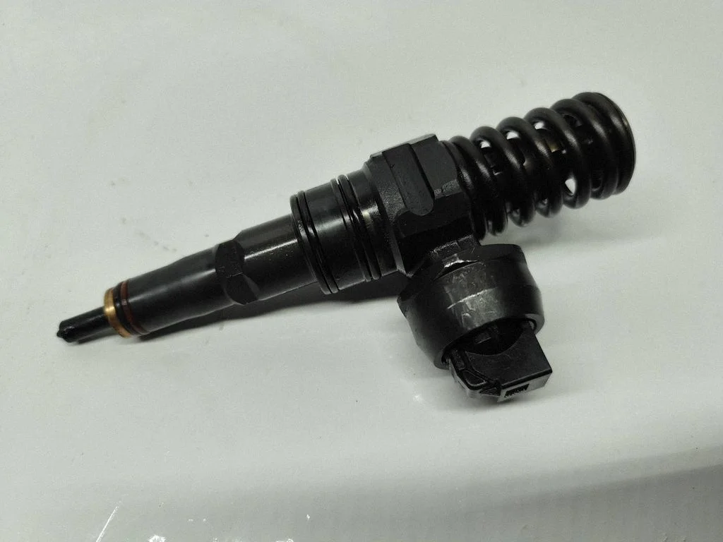 Fuel injector – Volkswagen Transporter - Caravelle T5 (2003-2015)