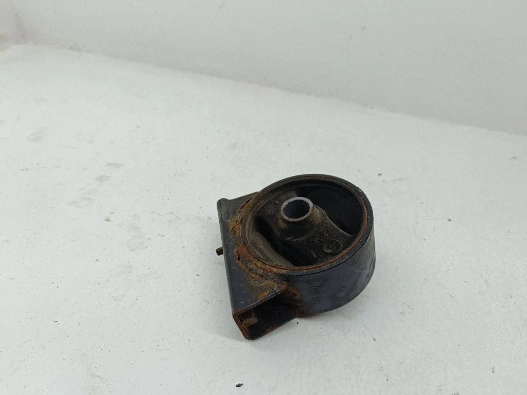 Engine mount bracket 494AD