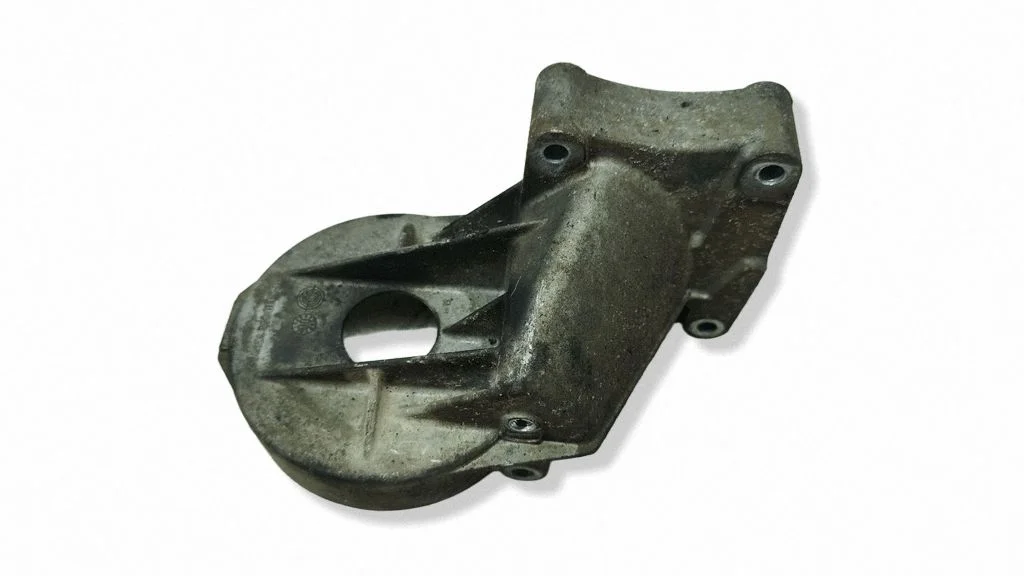 Mootori kinnituskronstein A6642220109