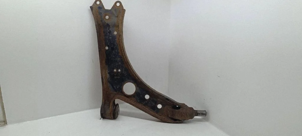 Front lower control arm/wishbone – Skoda Octavia Mk2 (1Z) (2004-2013)