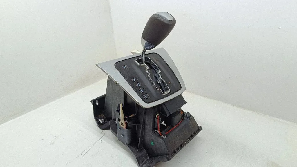 Gear selector mechanism 68059485AB