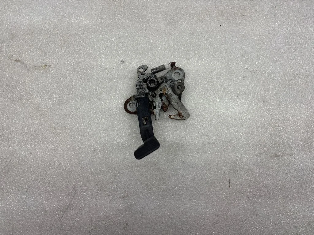 Engine bonnet/hood lock/catch 9650541880