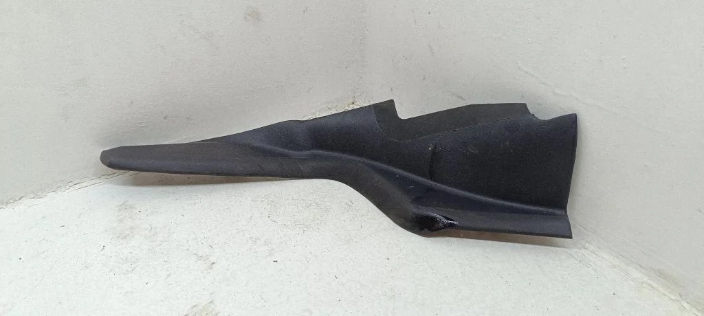 Wiper trim 8200439447