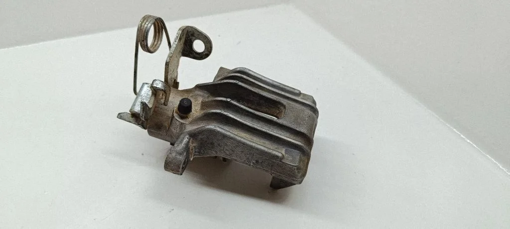 Rear brake caliper – Volkswagen Passat B5 (1997-2000)
