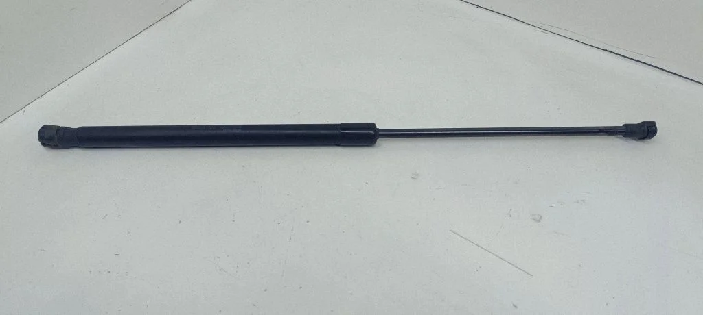 Tailgate/trunk strut/damper – Volkswagen Passat B5 (1997-2000)