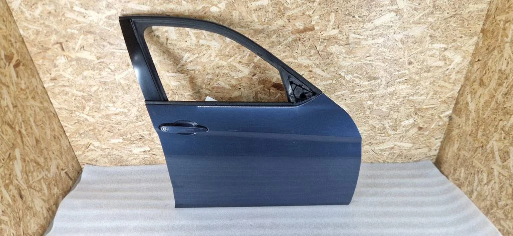 Front door – BMW X1 E84 (2009-2015)