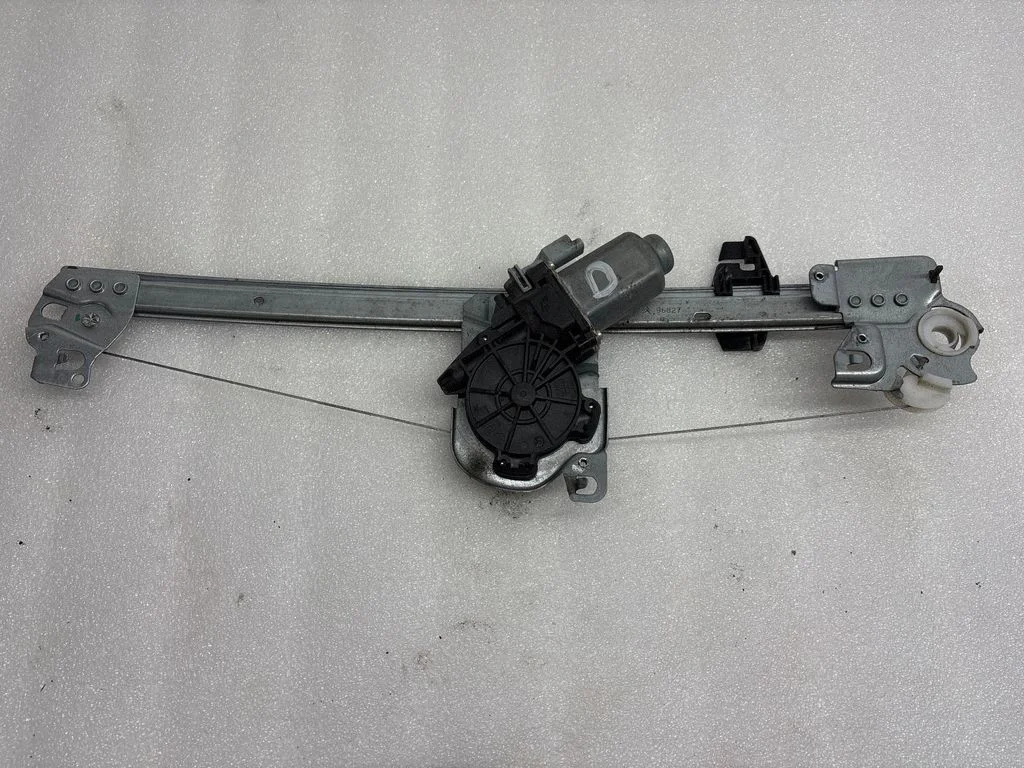 Front door window regulator with motor – Citroen C3 (2005-2010)