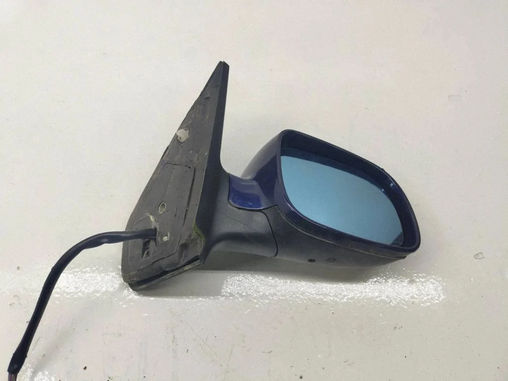 Front door electric wing mirror – Volkswagen Golf IV (1998-2005)