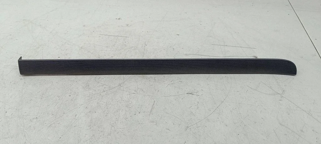 Dashboard glove box trim – Volkswagen Touran I (2003-2010)