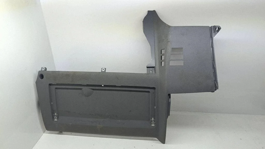 Dashboard lower bottom trim panel – Volkswagen Transporter - Caravelle T5 (2003-2015)