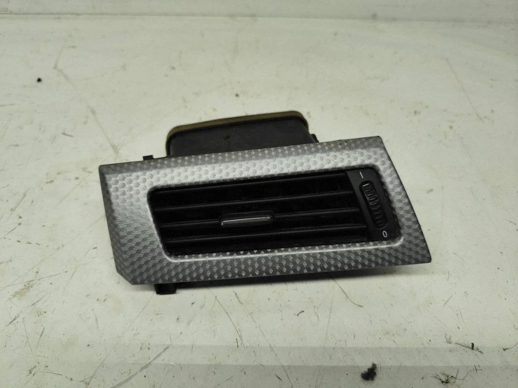 Dashboard side air vent grill/cover trim 64226910731