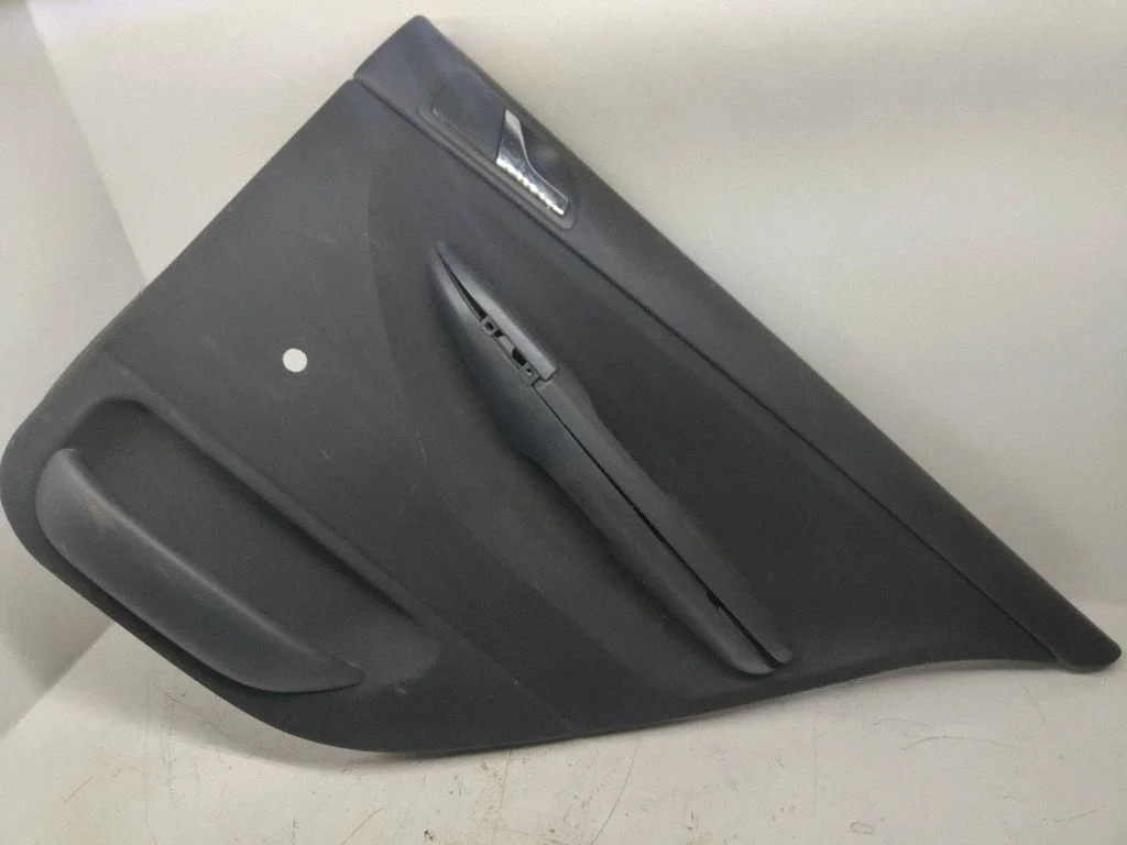 Tagumiste uste sisevooder – Skoda Fabia Mk1 (6Y) (1999-2007)